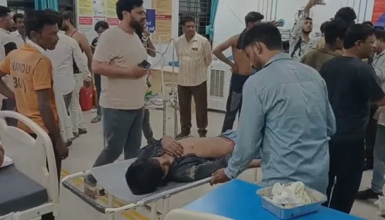 मोहर्रम जुलूस में बड़ा हादसा: रतलाम में हाईटेंशन लाइन से टकराया ताजिया, 2 की मौत