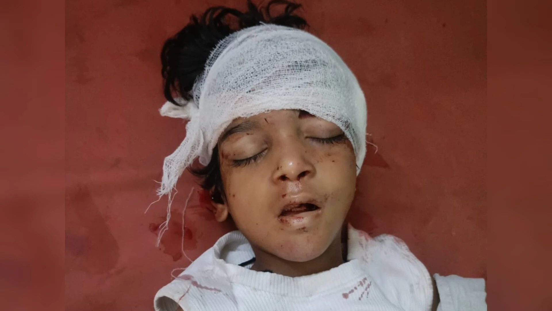 मुजफ्फरनगर: ट्रैक्टर से टकराई बाइक, 6 वर्षीय बच्ची की मौत, दो गंभीर