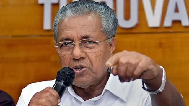 प्रोटोकॉल में बड़ी चूक! पिनराई विजयन की फ्लाइट छूटी, केरल सरकार ने बैठाई जांच