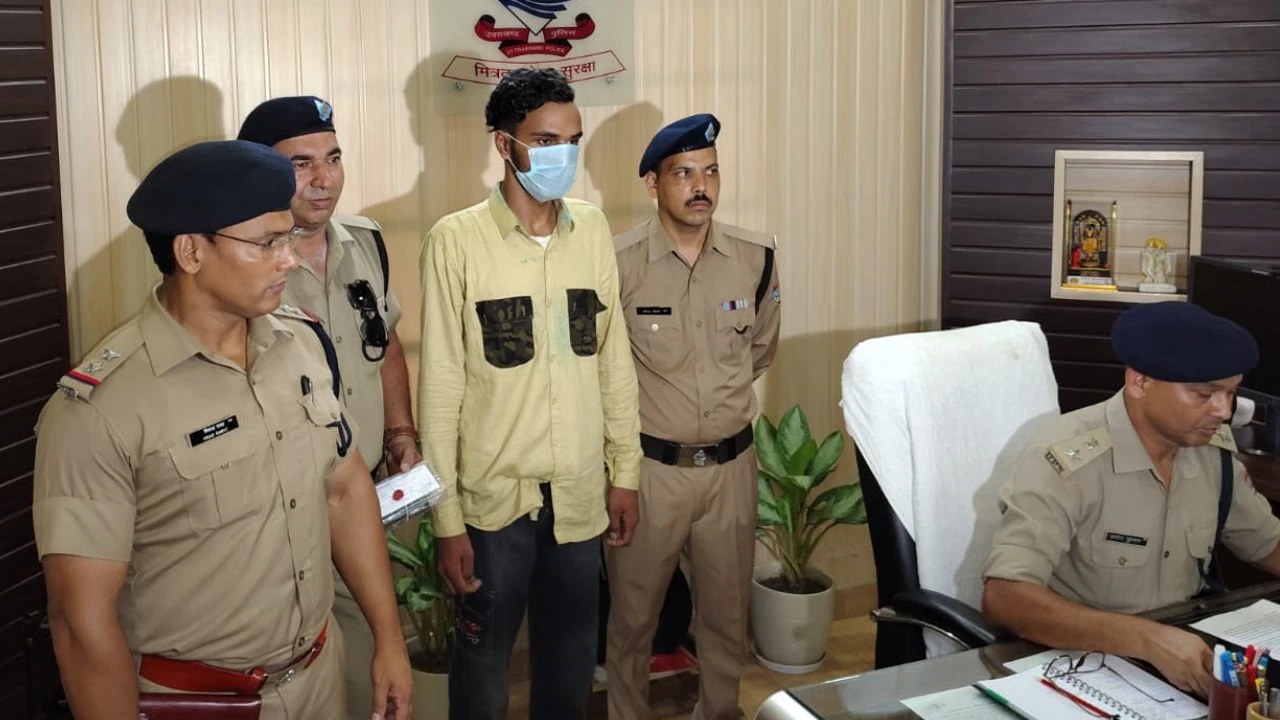 उत्तराखंड: पुलिस थानों को बम धमकी देने वाला युवक अंबाला से गिरफ्तार