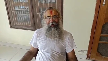 'पूरी गलती गोपाल राव की…', राम मंदिर चढ़ावा विवाद पर ट्रस्ट सदस्य महंत दिनेंद्र दास का बड़ा आरोप