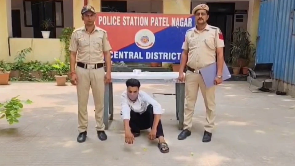 दिल्ली: इंस्टाग्राम पर चाकू लहराकर दबदबा बनाने की कोशिश, आरोपी गिरफ्तार