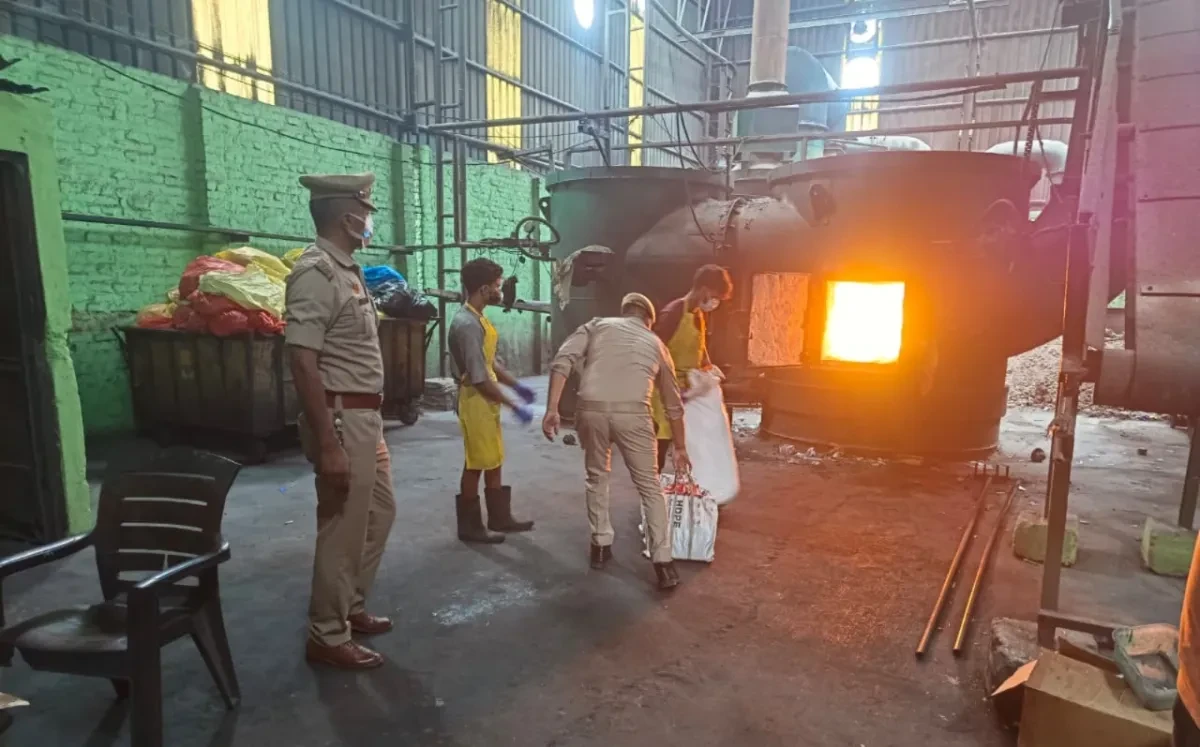 मुजफ्फरनगर में 'ऑपरेशन दहन': 6 करोड़ से अधिक के नशीले पदार्थ किए गए नष्ट