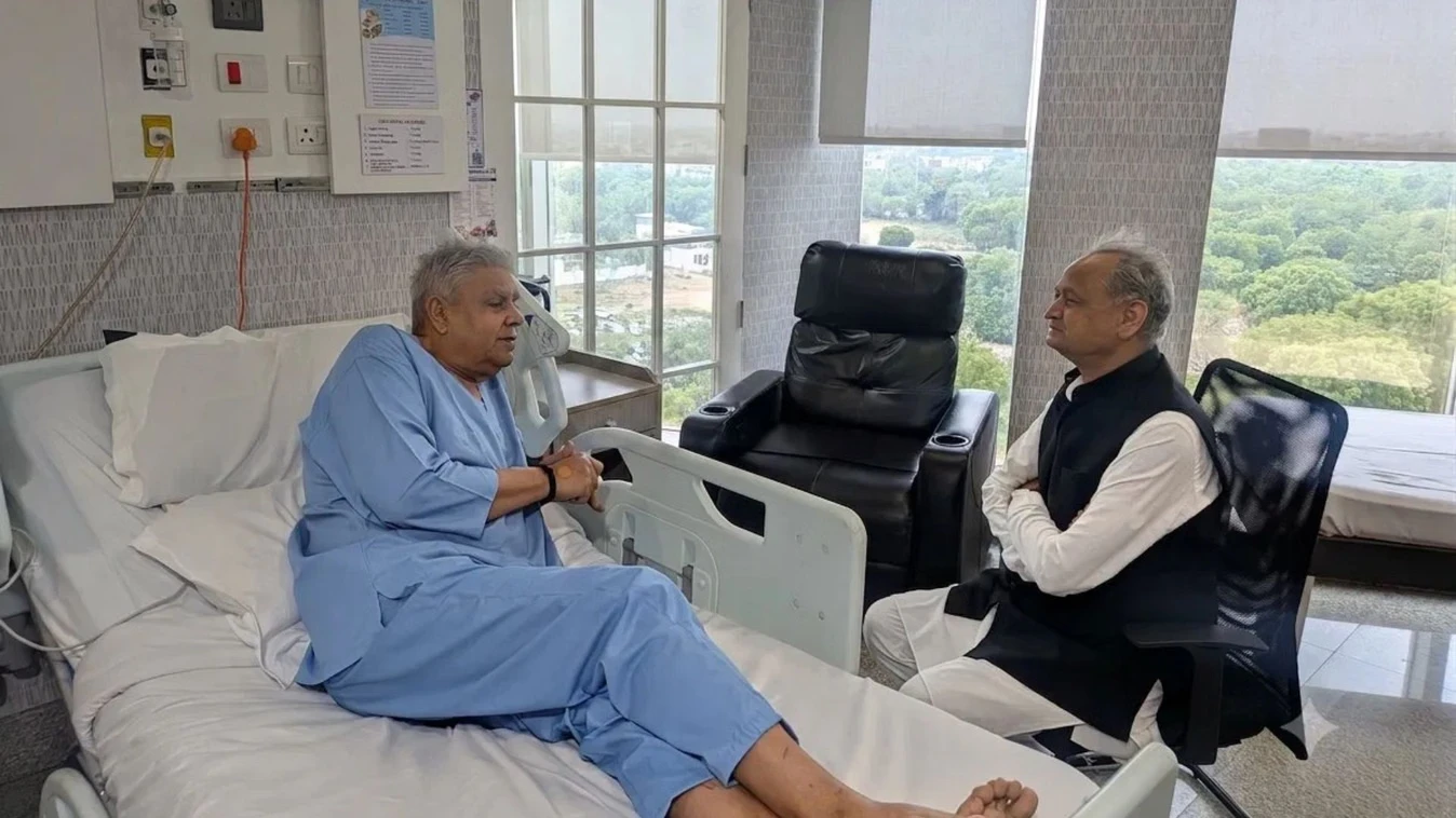 जगदीप धनखड़ के मेडिकल प्रोटोकॉल में बड़ी चूक! ब्लड ग्रुप की टाइपिंग गलती से हड़कंप