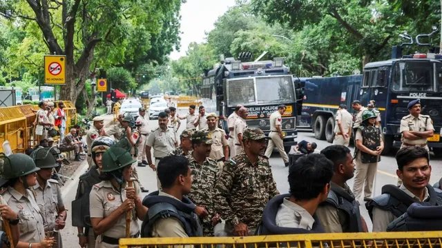 CJP प्रदर्शन में शामिल दंगाइयों का पासपोर्ट होगा रद्द! हिंसा के बाद दिल्ली पुलिस का बड़ा एक्शन