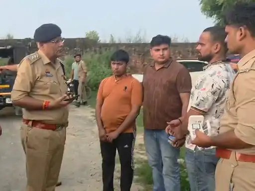 मुजफ्फरनगर: पुलिस मुठभेड़ में एटीएम कार्ड बदलकर ठगी करने वाले 3 बदमाश गिरफ्तार