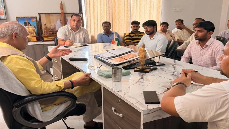 बरेली में नाले में बहे 7 वर्षीय प्रीत का 48 घंटे बाद भी नहीं मिला सुराग, मंत्री ने जताई नाराजगी