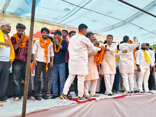 मुजफ्फरनगर: भगवान दक्ष प्रजापति जयंती पर 200 से अधिक मेधावी विद्यार्थियों का सम्मान, निकली भव्य शोभायात्रा