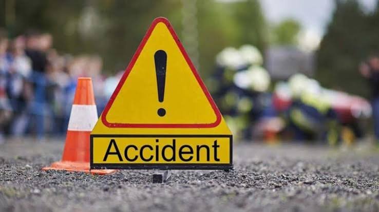 पलवल में दर्दनाक हादसा, ग्रेटर नोएडा के दो दोस्तों की मौत और तीन घायल