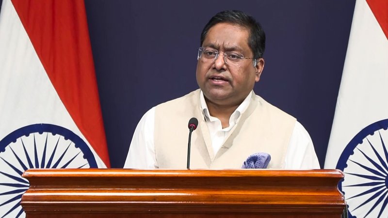 'जहाजों पर हमले तुरंत रुकें', भारतीयों की मौत पर ईरान को विदेश मंत्रालय की दो टूक
