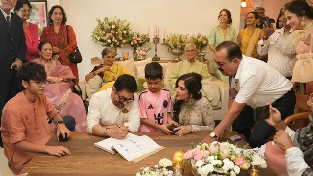 61 की उम्र में तीसरी बार दूल्हा बने आमिर खान, थामा गौरी स्प्रैट का हाथ