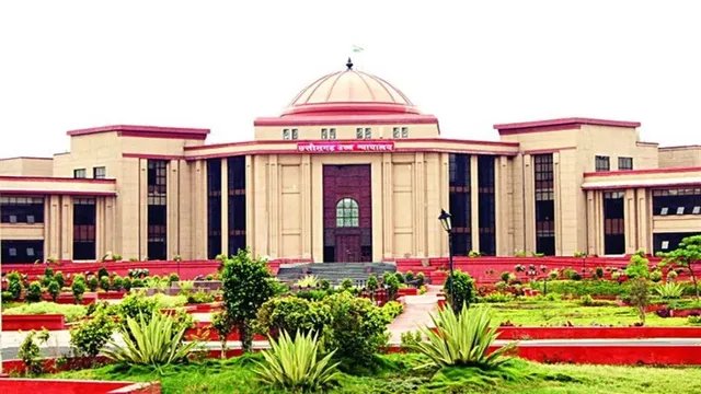 छत्तीसगढ़ हाईकोर्ट का बड़ा फैसला: विवाहेतर संबंध साबित होने पर पत्नी नहीं मांग सकती गुजारा भत्ता