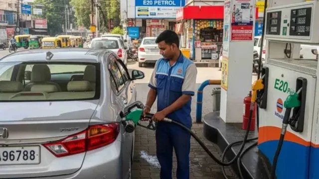 ई-20 पेट्रोल विवाद के बीच सरकार दे सकती है बिना इथेनोल वाले पेट्रोल का विकल्प