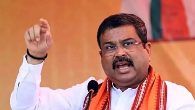 धर्मेंद्र प्रधान ने शिक्षा मंत्री पद से दिया इस्तीफा, बोले- 'मन दुखी है'