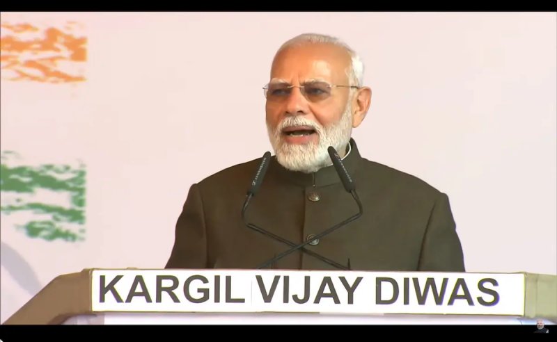 PM मोदी ने कारगिल के वीरों को किया नमन, बोले- 26 जुलाई गर्व और बलिदान का प्रतीक