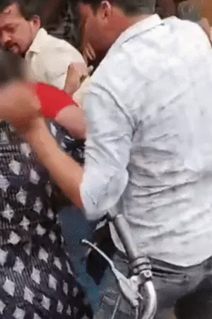 मुजफ्फरनगर में युवक की पहचान पर विवाद, प्रेमी युगल से मारपीट; पुलिस जांच में जुटी