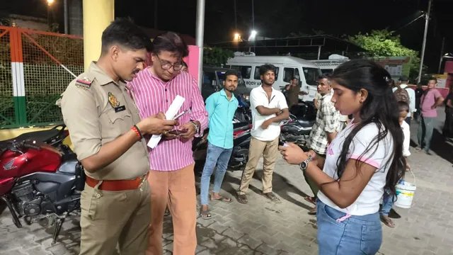 गोरखपुर के रामगढ़ताल में टकराई दो बोट, एक युवक की मौत, कई घायल
