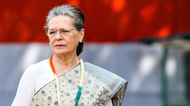 NEET विवाद पर सोनिया गांधी का सरकार पर हमला, बोलीं- छात्रों की आवाज दबाई जा रही है