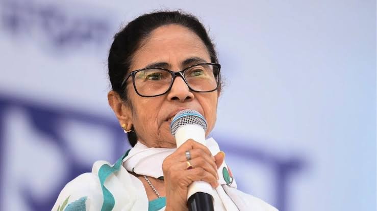 ममता बनर्जी का भाजपा पर बड़ा हमला, बोलीं- टीएमसी को खत्म करना है तो पहले मुझे मारना होगा