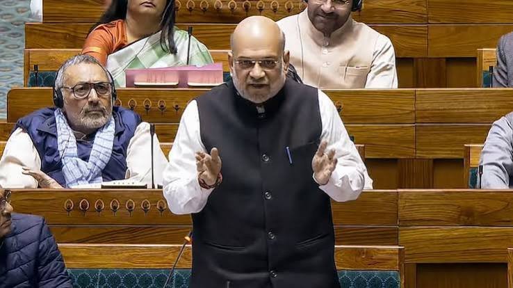'वंदे मातरम्' को मिलेगा कानूनी संरक्षण, राज्यसभा में संशोधन विधेयक पेश