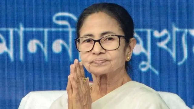ममता बनर्जी को कांग्रेस का न्योता, शहीद दिवस में आने से पहले रख दी ये शर्त