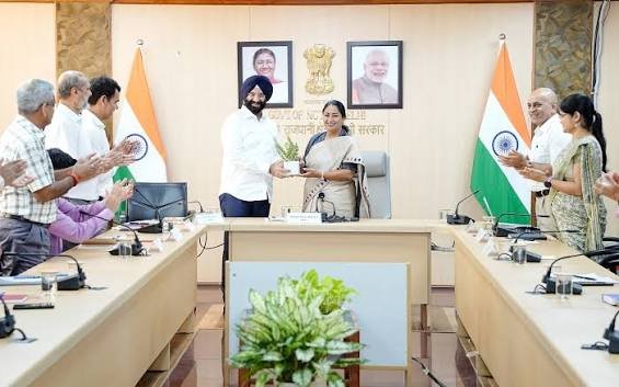 दिल्ली में निर्माण स्थलों की AI से होगी निगरानी, धूल प्रदूषण रोकने के लिए नया पोर्टल लॉन्च