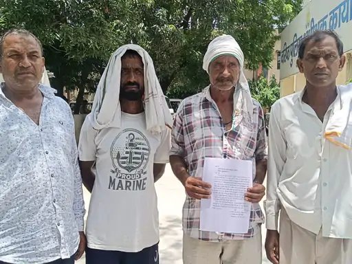 मुजफ्फरनगर: नाबालिग बेटी की बरामदगी को लेकर SSP कार्यालय पहुंचा पिता, कार्रवाई की मांग