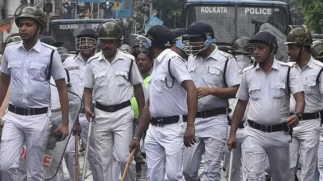 कोलकाता: बारुईपुर में 12 वर्षीय किशोरी की मौत से बवाल, भीड़ हिंसा में युवक की मौत