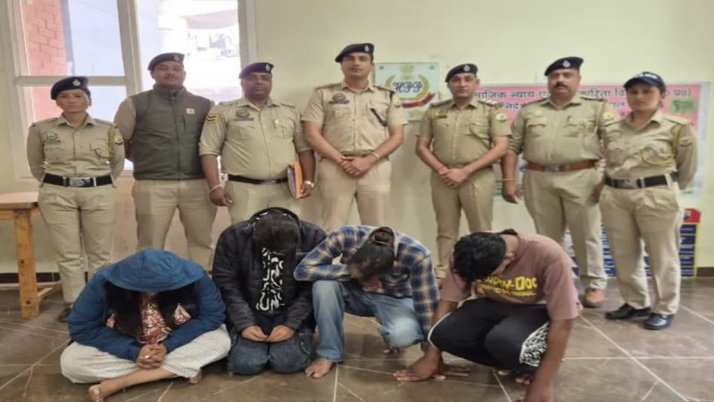 मनाली: चिट्टा तस्करी पर पुलिस की बड़ी कार्रवाई, दो महिलाओं समेत चार गिरफ्तार