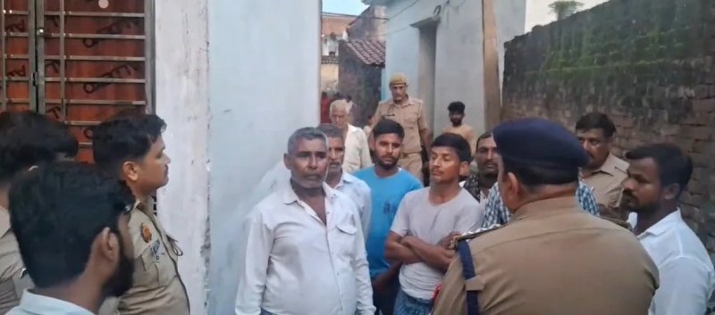 बरेली पुलिस चौकी में हाईवोल्टेज ड्रामा, छात्र ने दरोगा और सिपाहियों को जड़े थप्पड़