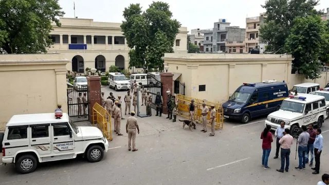 सोनीपत में जिला कोर्ट-डीसी कार्यालय और स्कूलों को बम से उड़ाने की धमकी, मचा हड़कंप