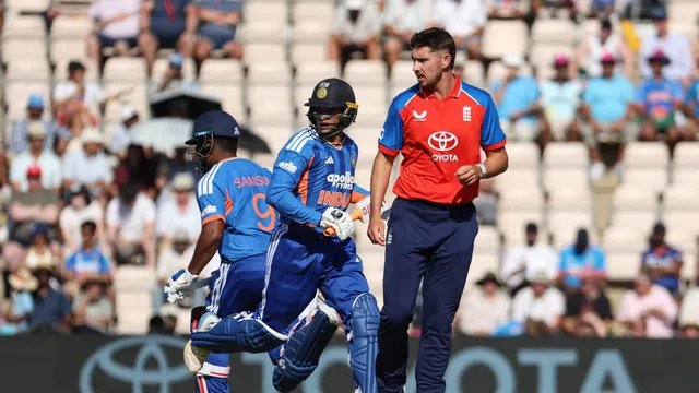 बटलर-ब्रूक के तूफान में उड़ा भारत, इंग्लैंड ने 5-0 से जीती टी20 सीरीज