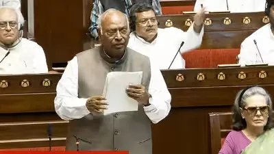 मनुस्मृति पर खरगे के बयान से राज्यसभा में हंगामा, नड्डा बोले- जो कहा उसे साबित करें