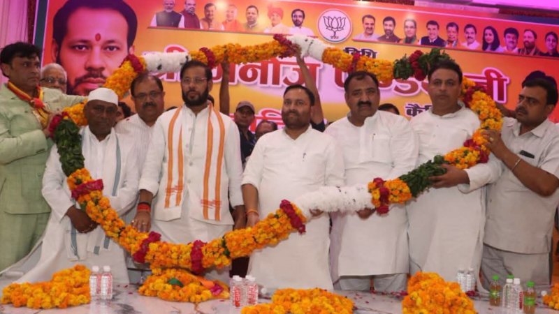 'मुंह पर राम, बगल में छुरी' की राजनीति नहीं चलेगी: मनोज पांडे
