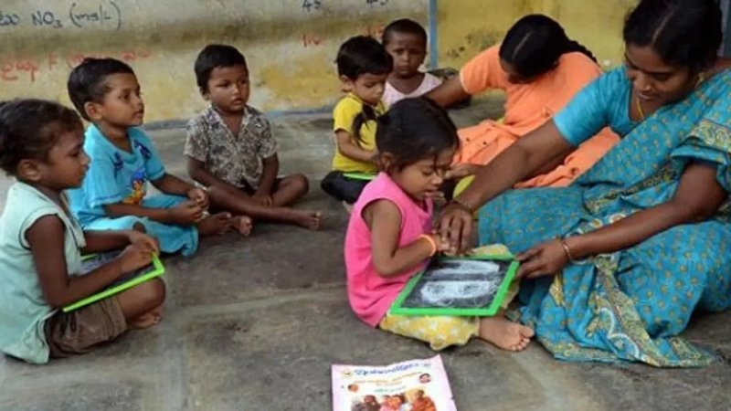 यूपी में 2800 से ज्यादा आंगनवाड़ी वर्कर पदों पर भर्ती, 12वीं पास महिलाएं करें आवेदन