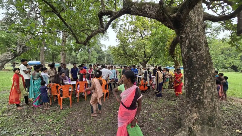 बीजापुर: नक्सल गढ़ से विकास की राह पर पीड़िया, आधार शिविर और स्कूल खुलने से बदली तस्वीर