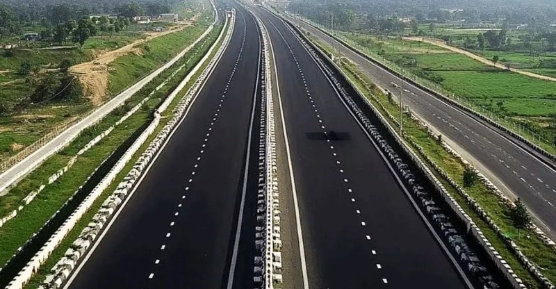 यूपी को मिला नया एक्सप्रेसवे, लखनऊ से कानपुर की दूरी अब होगी और आसान