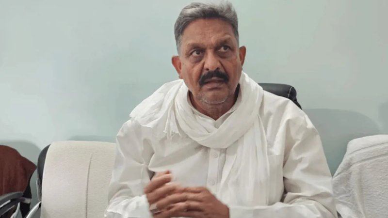 गाजीपुर में अफजाल अंसारी के खिलाफ छह दिन में दूसरी FIR, शस्त्र पत्रावली गायब कराने का आरोप