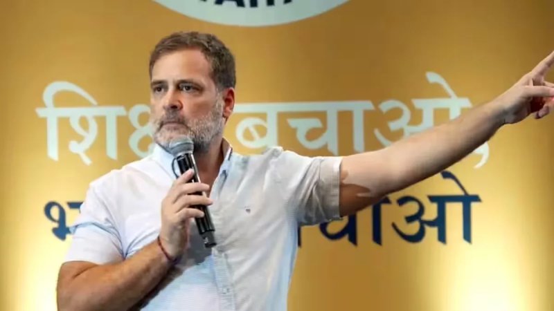 राहुल गांधी का शिक्षा व्यवस्था पर हमला, बोले- अब बदलाव और क्रांति का समय