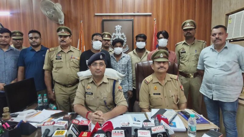 ग्रेटर नोएडा में ड्रग्स रैकेट का भंडाफोड़, छात्रों को सप्लाई करने वाले 4 तस्कर गिरफ्तार