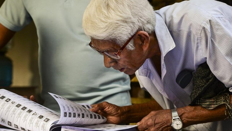 दिल्ली: SIR अभियान में 98% से ज्यादा मतदाताओं तक पहुंचे फॉर्म, डिजिटाइजेशन की रफ्तार धीमी
