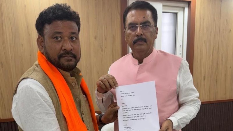बांकीपुर उपचुनाव में BJP ने बदला उम्मीदवार, अभिषेक कुमार सिन्हा बंटी ने वापस लिया नामांकन