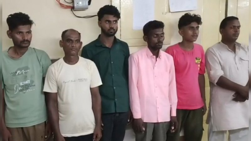 मुजफ्फरनगर में कथित सामूहिक धर्मांतरण का मामला, 12 लोग हिरासत में; तीन धार्मिक पुस्तकें बरामद