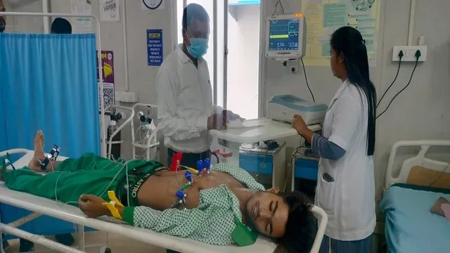 रांची के तोरपा में जगन्नाथ रथ हाईटेंशन तार की चपेट में आया, दो छात्रों की मौत और कई झुलसे