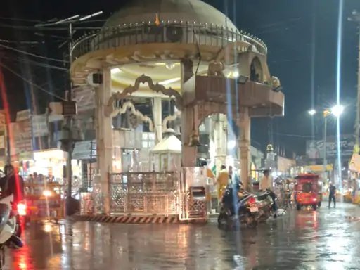 मुजफ्फरनगर में रातभर हुई झमाझम बारिश, गर्मी से मिली राहत; जलभराव और बिजली कटौती से बढ़ी परेशा