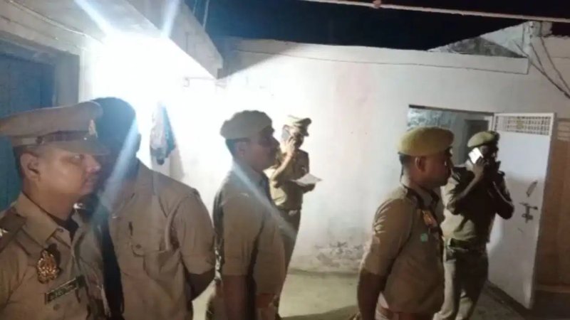 बलरामपुर में परिवार के चार सदस्यों की मौत से हड़कंप, पुलिस जांच में जुटी