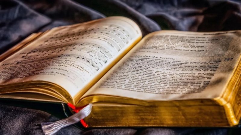NCERT की नई किताब में सावरकर की एंट्री, हिटलर वाला हिस्सा हटा; विभाजन पर कांग्रेस का रुख भी बदला