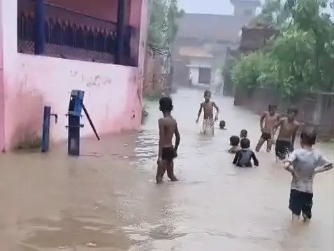 मुजफ्फरनगर में झमाझम बारिश से मिली राहत, कई इलाकों में जलभराव