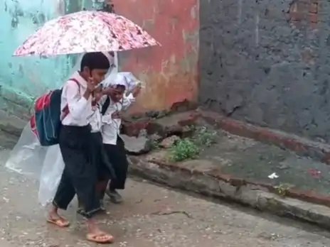 मुजफ्फरनगर में भारी बारिश का असर, कक्षा 8 तक के सभी स्कूल बंद; DM ने जारी किए आदेश