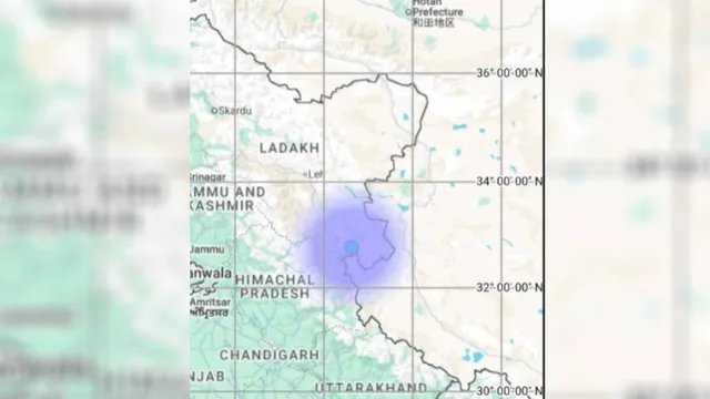 लद्दाख में 3.2 तीव्रता का भूकंप, घरों से बाहर निकले लोग
